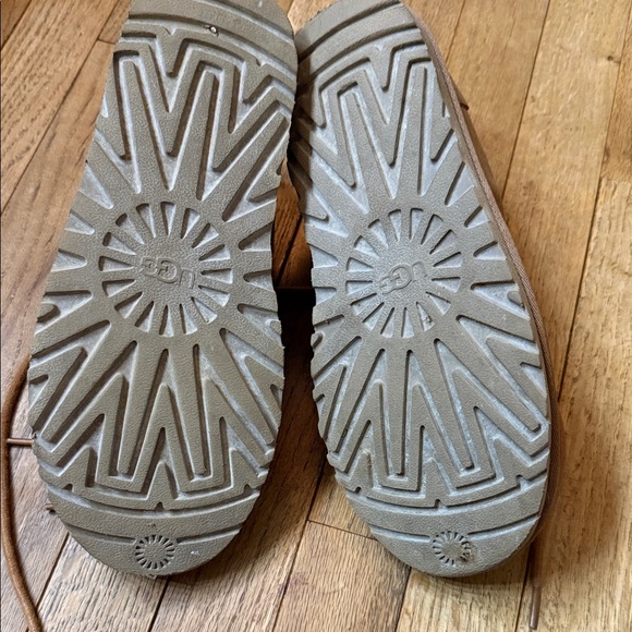 UGG Chestnut Suede Ankle Boots - Picture 9 of 9